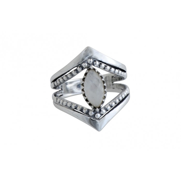 Bague argent pierre pierre de lune facéttée