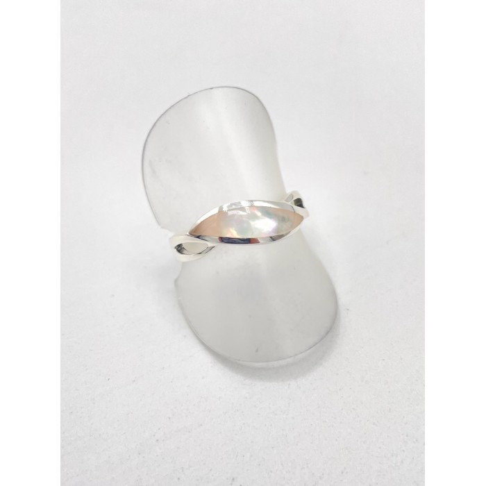 Bague argent pierre / Nacre vague ajourée