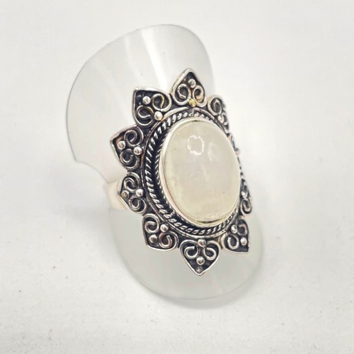 Bague argent pierre / petales coeur Pierre de Lune